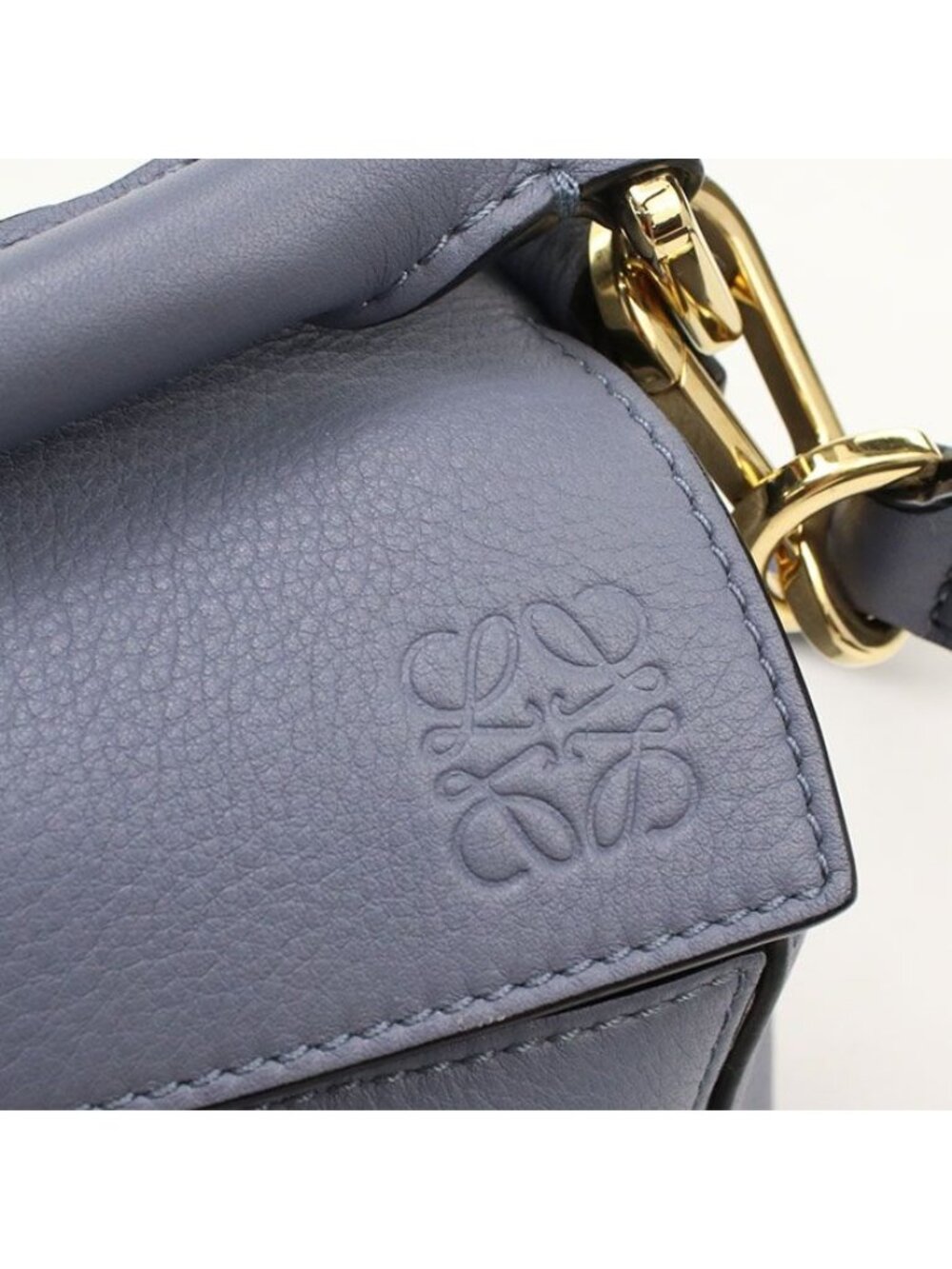 Loewe Small 2-Way Puzzle Handbag Calfskin - Picture 7 of 9